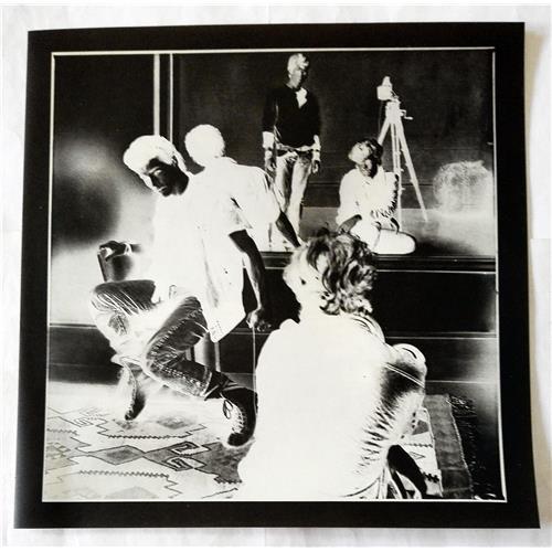 Картинка  Виниловые пластинки  a-ha – Hunting High And Low / P-13153 в  Vinyl Play магазин LP и CD   07644 2 