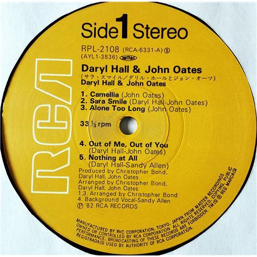 Картинка  Виниловые пластинки  Daryl Hall & John Oates – Daryl Hall & John Oates / RPL-2108 в  Vinyl Play магазин LP и CD   07716 4 