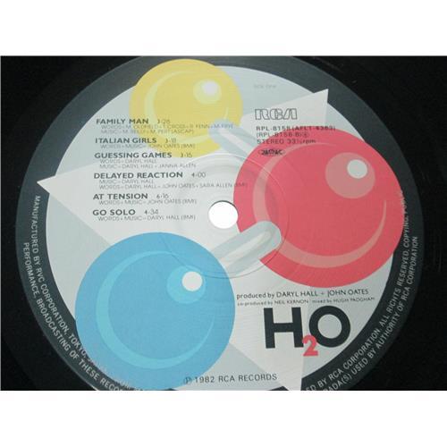  Vinyl records  Daryl Hall & John Oates – H2O / RPL-8158 picture in  Vinyl Play магазин LP и CD  03860  2 