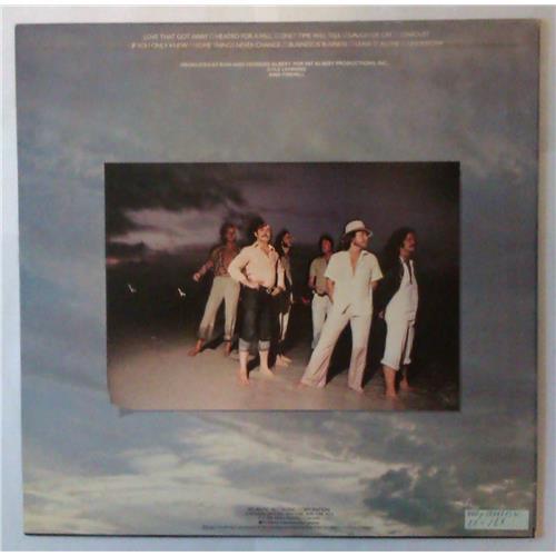  Виниловые пластинки  Firefall – Undertow / P-10745A в Vinyl Play магазин LP и CD  03471 