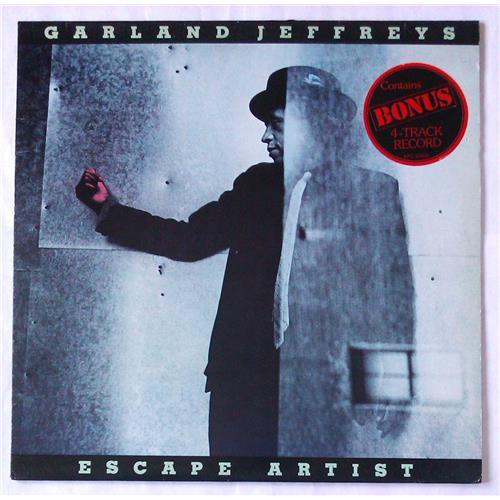  Виниловые пластинки  Garland Jeffreys – Escape Artist / EPC 84808 в Vinyl Play магазин LP и CD  05820 