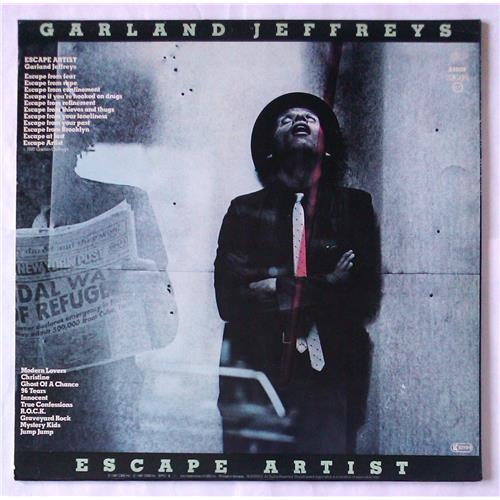 Картинка  Виниловые пластинки  Garland Jeffreys – Escape Artist / EPC 84808 в  Vinyl Play магазин LP и CD   05820 1 