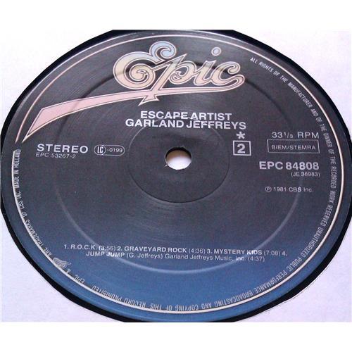 Картинка  Виниловые пластинки  Garland Jeffreys – Escape Artist / EPC 84808 в  Vinyl Play магазин LP и CD   05820 5 