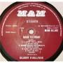 Картинка  Виниловые пластинки  Gilbert O'Sullivan – Back To Front / MAM-SS.503 в  Vinyl Play магазин LP и CD   04828 2 