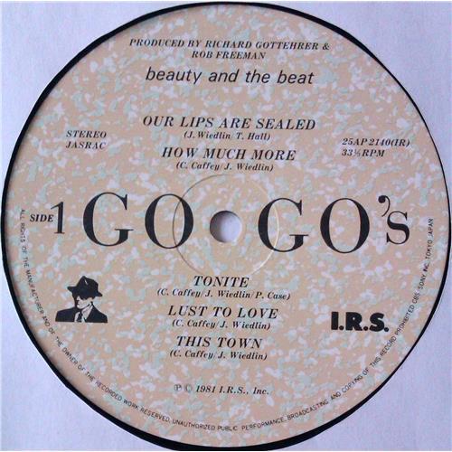 Картинка  Виниловые пластинки  Go-Go's – Beauty And The Beat / 25AP 2140 в  Vinyl Play магазин LP и CD   04850 6 