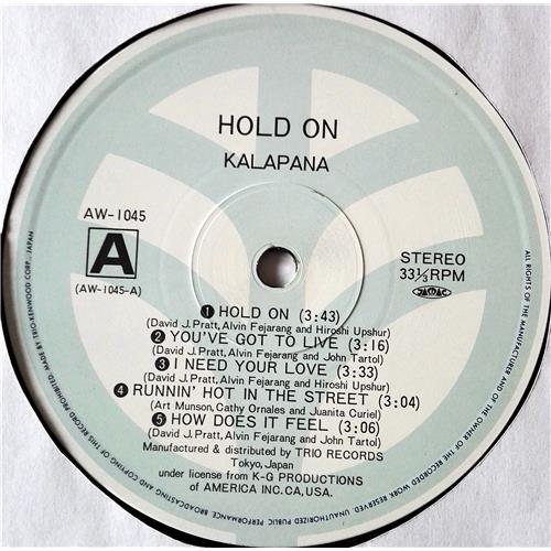 Картинка  Виниловые пластинки  Kalapana – Hold On / AW-1045 в  Vinyl Play магазин LP и CD   07361 3 