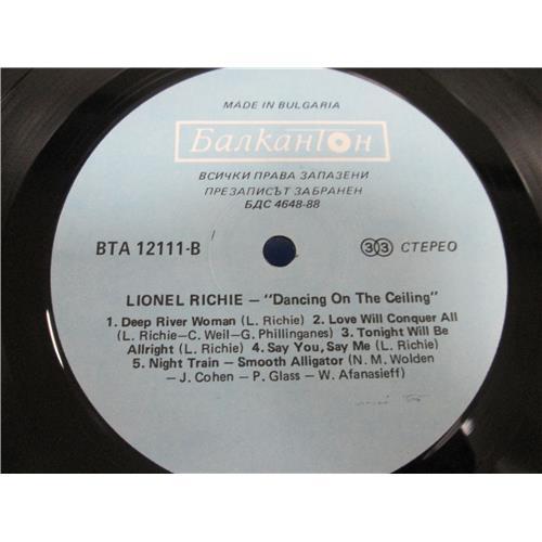 Картинка  Виниловые пластинки  Lionel Richie – Dancing On The Ceiling / BTA 12111 в  Vinyl Play магазин LP и CD   05039 3 