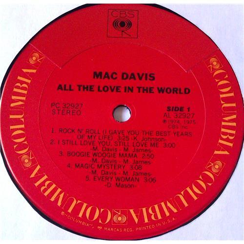 Картинка  Виниловые пластинки  Mac Davis – All The Love In The World / PC 32927 в  Vinyl Play магазин LP и CD   05832 2 