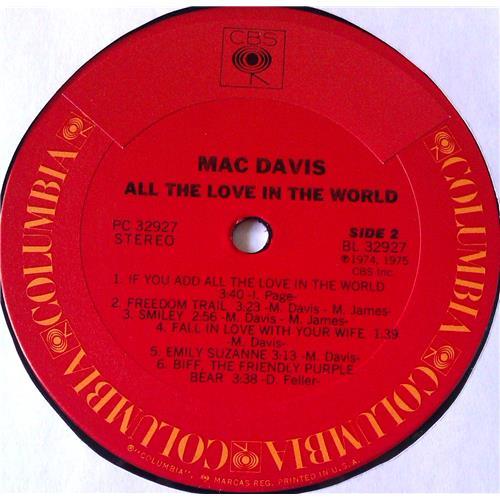 Картинка  Виниловые пластинки  Mac Davis – All The Love In The World / PC 32927 в  Vinyl Play магазин LP и CD   05832 3 