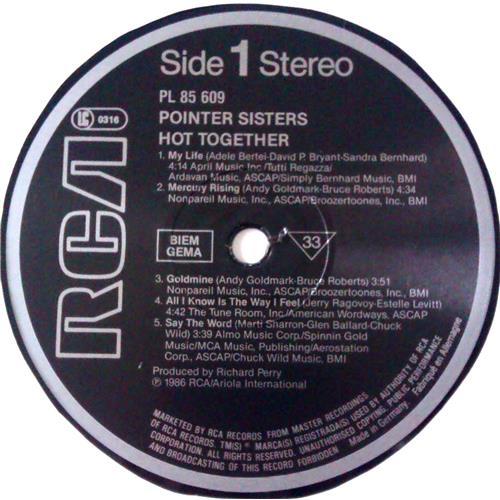 Картинка  Виниловые пластинки  Pointer Sisters – Hot Together / PL 85 609 в  Vinyl Play магазин LP и CD   04452 4 