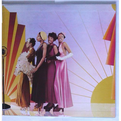  Vinyl records  Pointer Sisters – The Pointer Sisters / SWX-6121 picture in  Vinyl Play магазин LP и CD  05718  2 