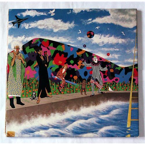 Картинка  Виниловые пластинки  Prince And The Revolution – Around The World In A Day / 1-25286 в  Vinyl Play магазин LP и CD   07075 3 