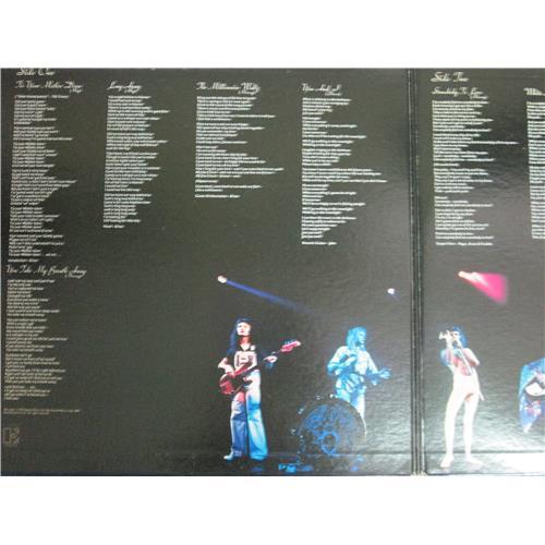 Картинка  Виниловые пластинки  Queen – A Day At The Races / P-10300E в  Vinyl Play магазин LP и CD   01565 2 
