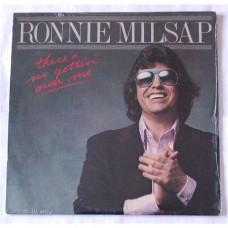 Ronnie Milsap – There's No Gettin' Over Me / AHL1-4060 / Sealed