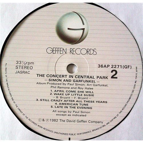 Картинка  Виниловые пластинки  Simon & Garfunkel – The Concert In Central Park / 36AP 2271~2 в  Vinyl Play магазин LP и CD   07220 8 