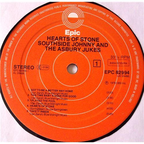 Картинка  Виниловые пластинки  Southside Johnny & The Asbury Jukes – Hearts Of Stone / EPC 82994 в  Vinyl Play магазин LP и CD   06726 2 