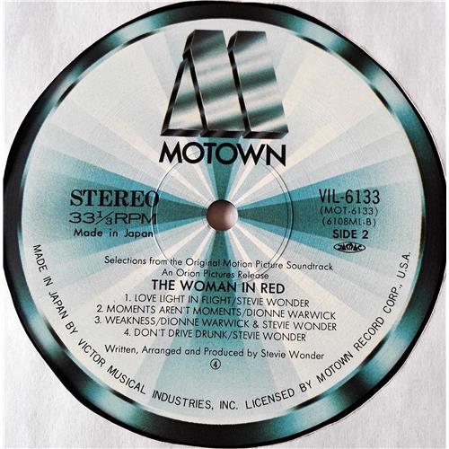 Картинка  Виниловые пластинки  Stevie Wonder – The Woman In Red (Selections From The Original Motion Picture Soundtrack) / VIL-6133 в  Vinyl Play магазин LP и CD   07374 8 