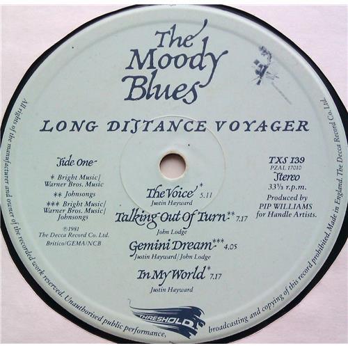  Vinyl records  The Moody Blues – Long Distance Voyager / TXS 139 picture in  Vinyl Play магазин LP и CD  06302  4 