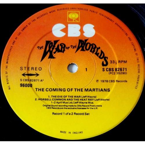 Картинка  Виниловые пластинки  Jeff Wayne – Jeff Wayne's Musical Version Of The War Of The Worlds / CBS 96000 в  Vinyl Play магазин LP и CD   09899 4 