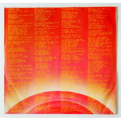 Картинка  Виниловые пластинки  Journey – Frontiers / QC 38504 в  Vinyl Play магазин LP и CD   10170 4 