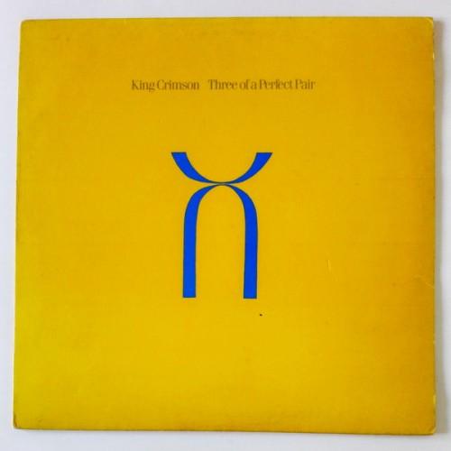  Виниловые пластинки  King Crimson – Three Of A Perfect Pair / 9 25071-1 в Vinyl Play магазин LP и CD  10302 