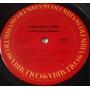 Картинка  Виниловые пластинки  Pavlov's Dog – Pampered Menial / PC 33552 в  Vinyl Play магазин LP и CD   10275 4 
