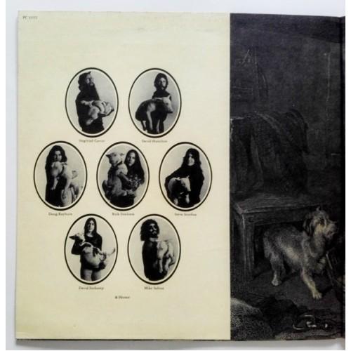 Картинка  Виниловые пластинки  Pavlov's Dog – Pampered Menial / PC 33552 в  Vinyl Play магазин LP и CD   10275 1 