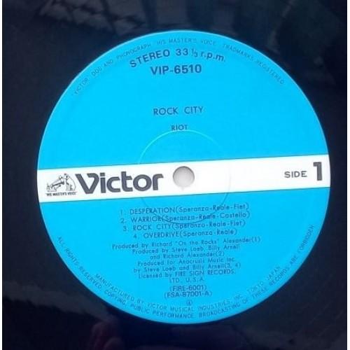 Картинка  Виниловые пластинки  Riot – Rock City / VIP-6510 в  Vinyl Play магазин LP и CD   01549 1 