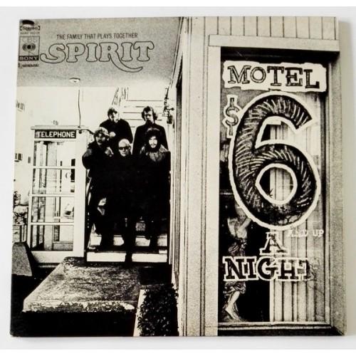  Виниловые пластинки  Spirit – The Family That Plays Together / SONP-50118 в Vinyl Play магазин LP и CD  09618 